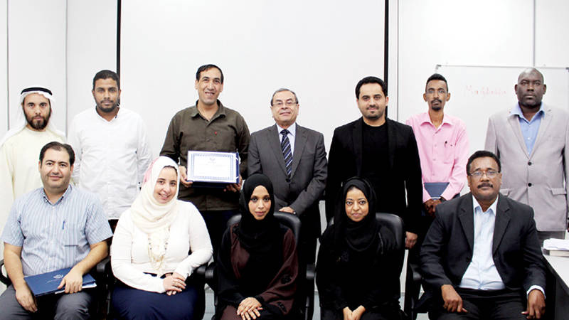 اختتام دورة الترجمة الإعلامية بمركز تريم للتدريب